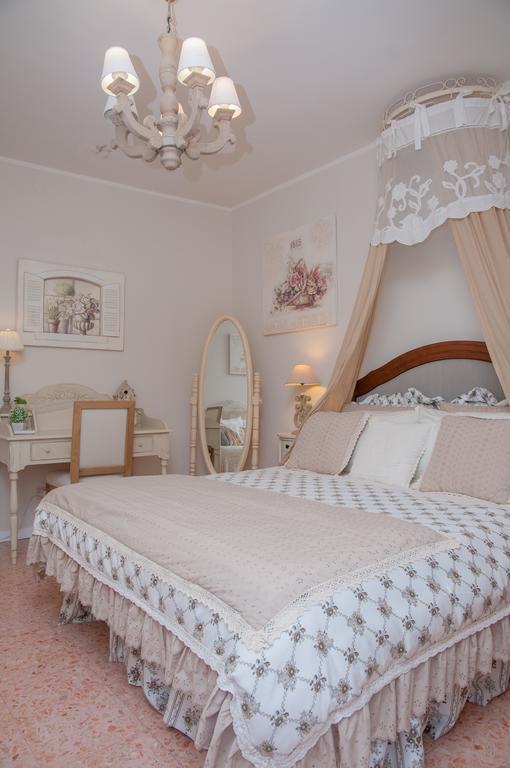 Vacanze Romantiche A Modica Oda fotoğraf