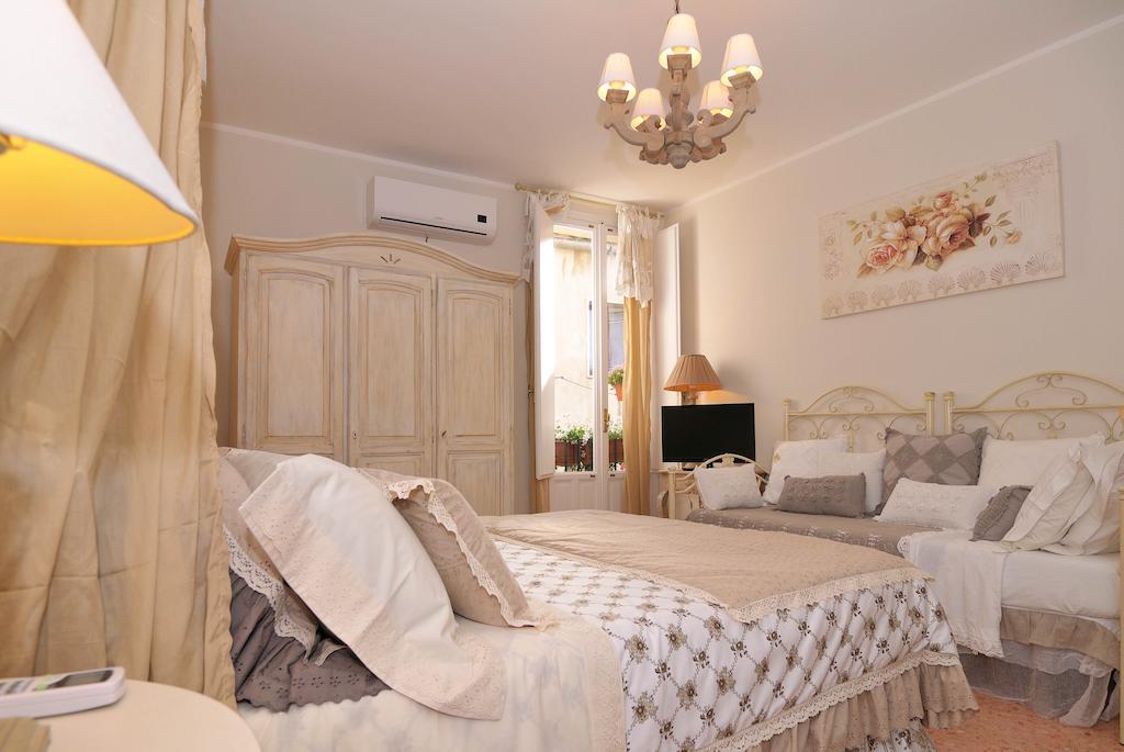 Vacanze Romantiche A Modica Oda fotoğraf